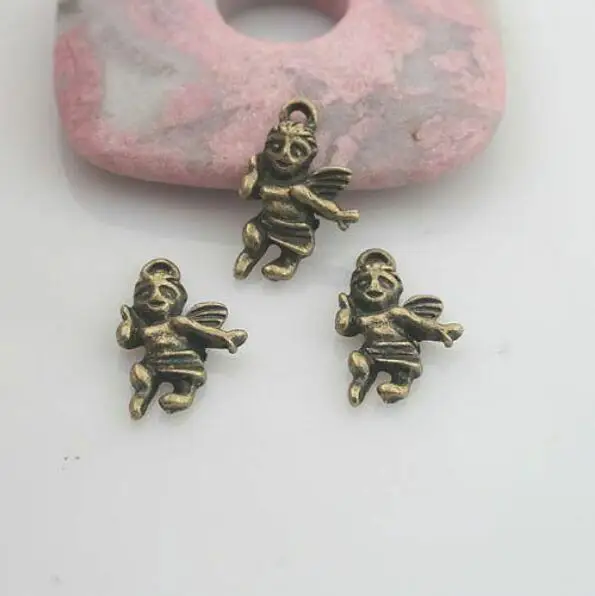 

30pcs antiqued bronze color little angel design pendant charm G1880