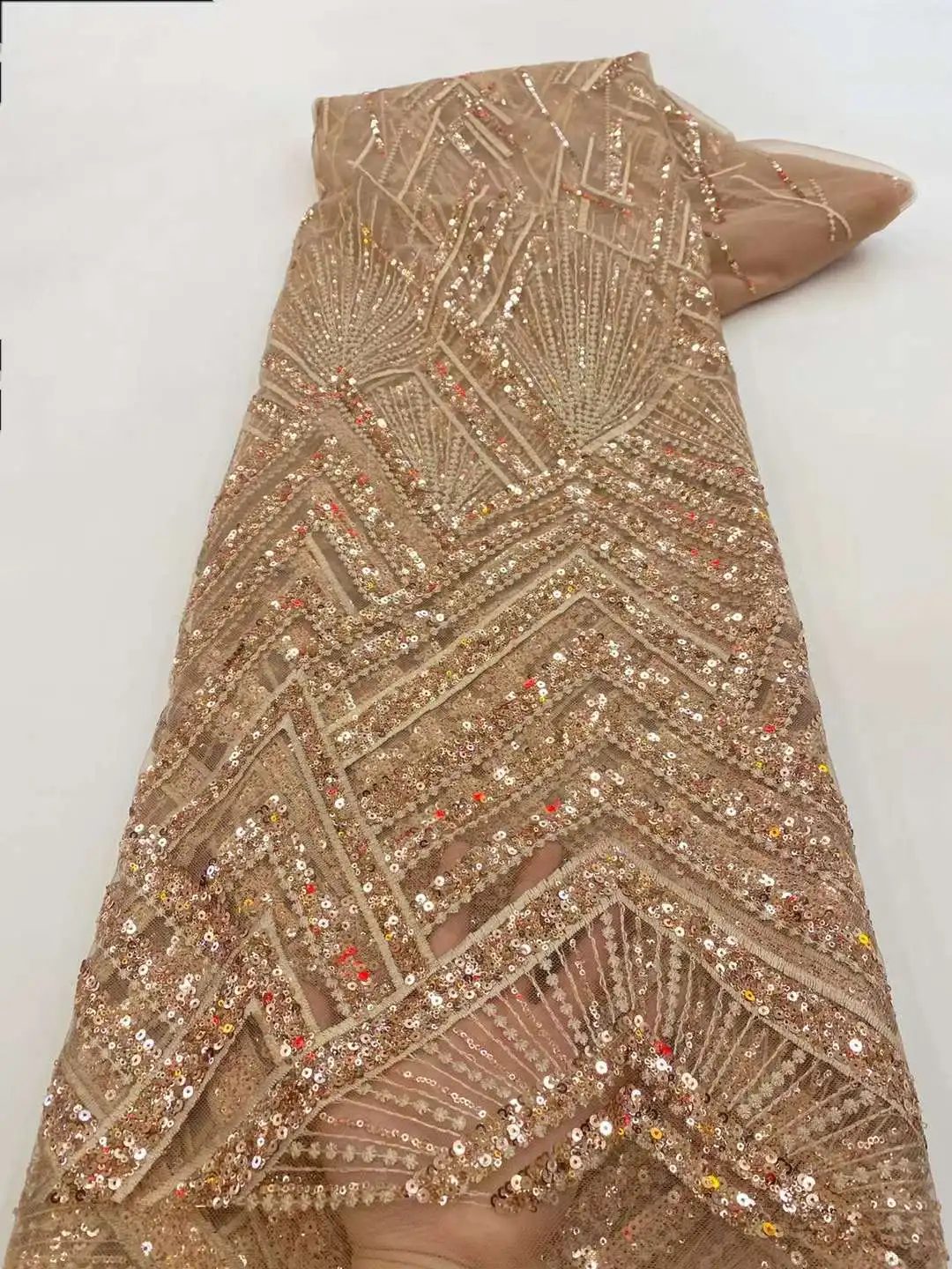 Pink French Sequins Lace Fabric 2023 High Quality 5 Yards Nigerian Lace Fabric African Tulle Lace Fabric For Party Dress XZ190Z
Pink French Sequins Lace Fabric 2023 High Quality 5 Yards Nigerian Lace Fabric African Tulle Lace Fabric For Party Dress XZ190Z