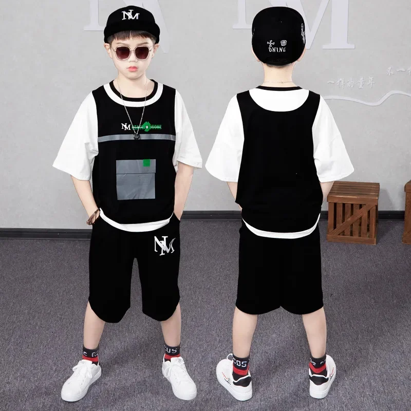Children's Wear Boys Sets Summer Clothes Patchwork O-Neck Short Sleeve T-shirt & Pants 2 Pieces Sport Suits Teenager Clothing
Children's Wear Boys Sets Summer Clothes Patchwork O-Neck Short Sleeve T-shirt & Pants 2 Pieces Sport Suits Teenager Clothing