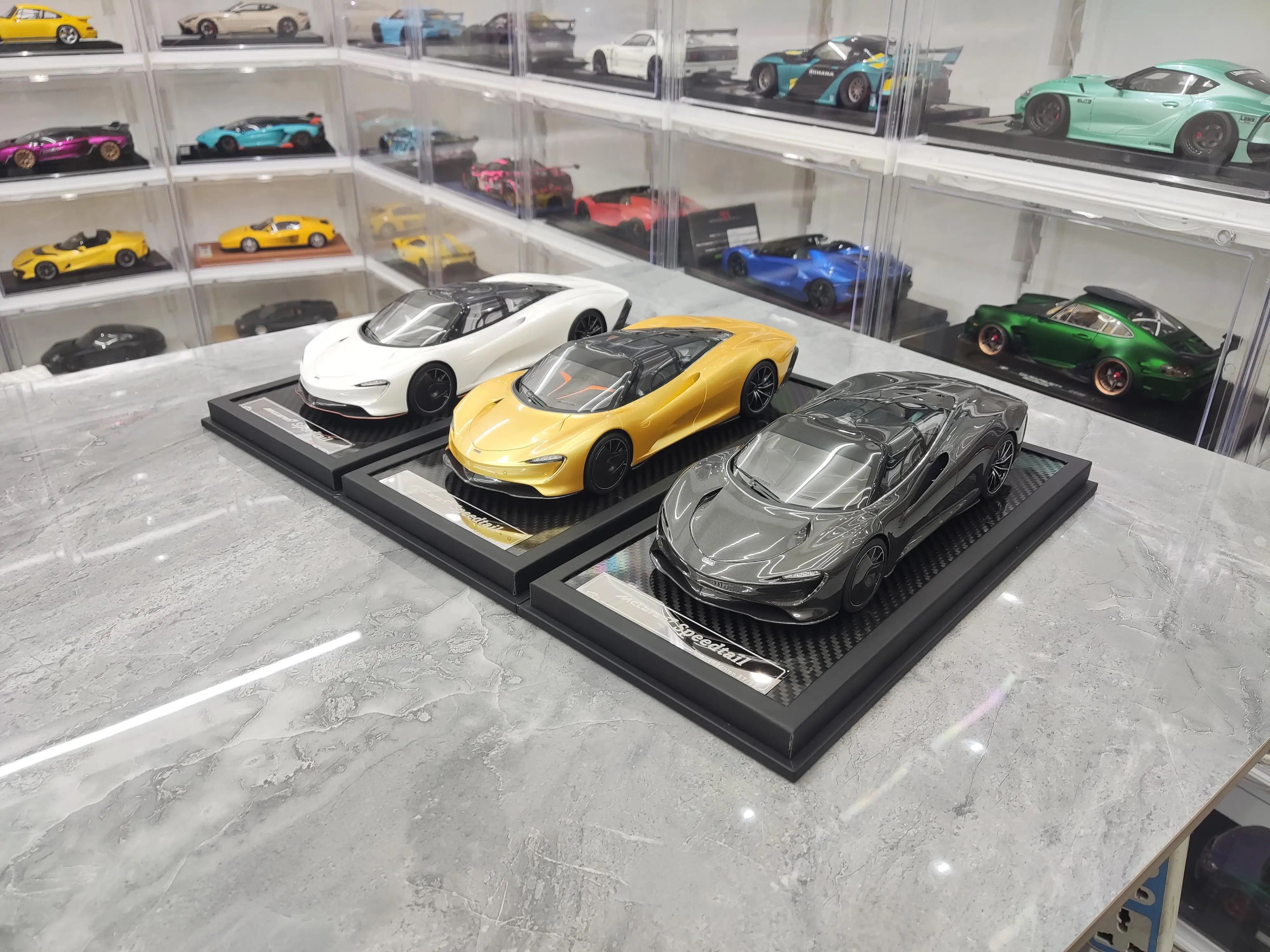 Vip Scale Models 1:18 Speedtail Simulation Limited Edition Resin Metal Static Car Model Toy Gift
Vip Scale Models 1:18 Speedtail Simulation Limited Edition Resin Metal Static Car Model Toy Gift