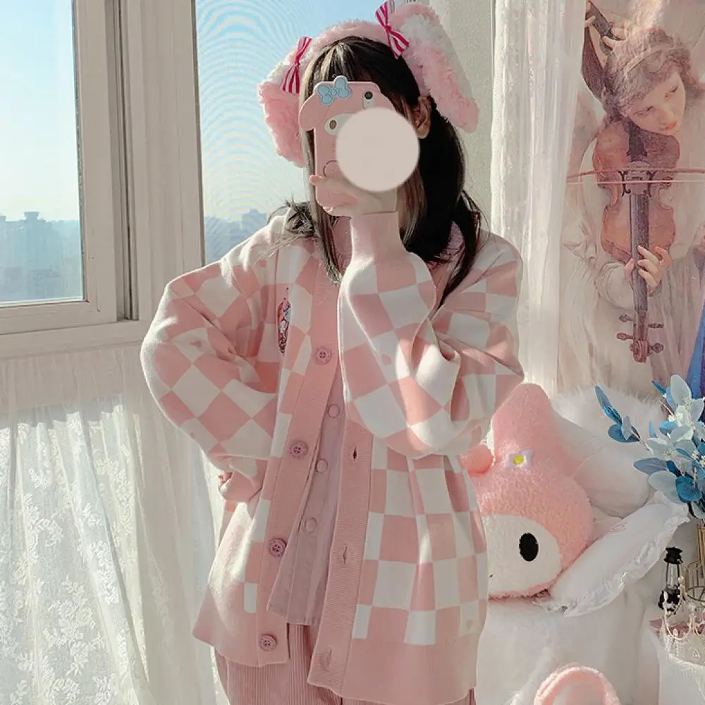 Женский трикотажный свитер с аниме Sanrio My Melody Kuromi Cinnamoroll Jk, пальто для девушек, демисезонный Кардиган с длинным рукавом и V-образным вырезом
Женский трикотажный свитер с аниме Sanrio My Melody Kuromi Cinnamoroll Jk, пальто для девушек, демисезонный Кардиган с длинным рукавом и V-образным вырезом