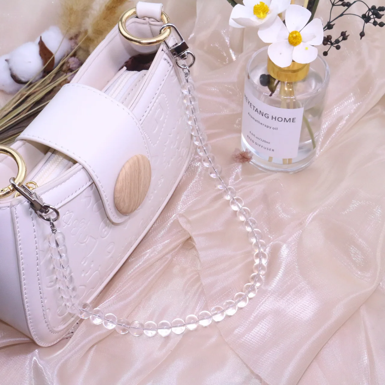 High grade women's bag chain handmade stone one shoulder portable belt 10mm white crystal beaded bag chain
High grade women's bag chain handmade stone one shoulder portable belt 10mm white crystal beaded bag chain