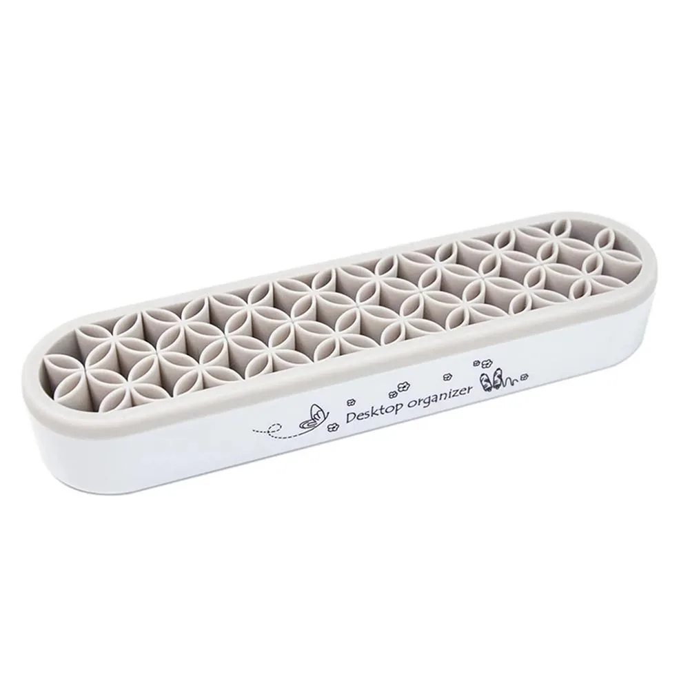 3 Silicone Makeup Pen Holder Soft and Durable Compact Size for Storage and Transportation Keep Your Makeup Tools Organized
3 Silicone Makeup Pen Holder Soft and Durable Compact Size for Storage and Transportation Keep Your Makeup Tools Organized