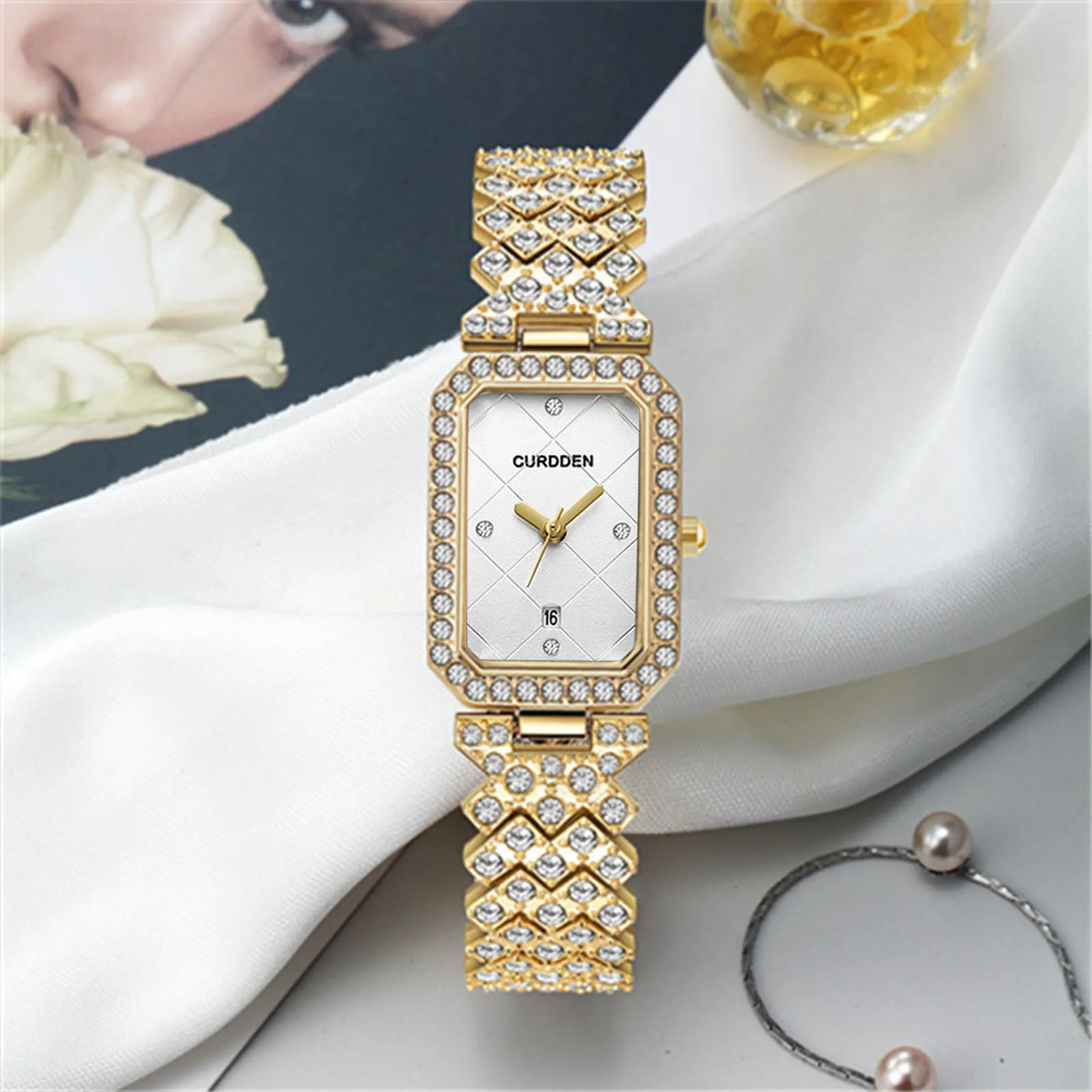 

Women's Watches Fashion Original Quartz Wrist Watch For Ladies Roman Dial Dazzling Diamond Waterproof Luminous Luxury New