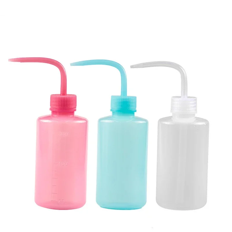 

1pcs 250ml Clear Plastic Blow Washing Bottle High Quality Tattoo Wash Squeezy Laboratory Measuring Bottle 3 Color for Choose