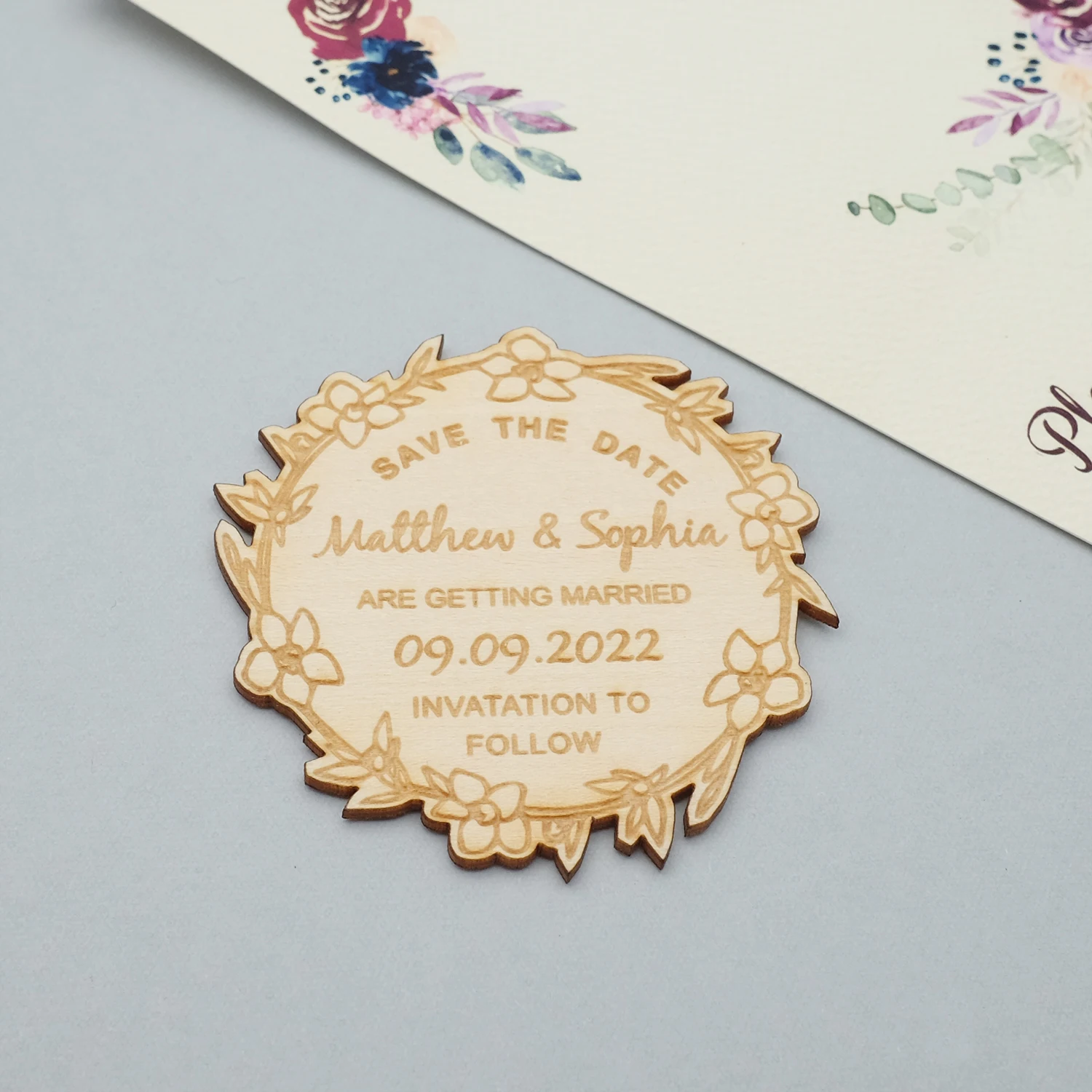 Personalized Wood Magnet Custom Save The Date Magnet for Guests Wedding Favors Invitations Accessories Rustic Wedding Party Gift
Personalized Wood Magnet Custom Save The Date Magnet for Guests Wedding Favors Invitations Accessories Rustic Wedding Party Gift