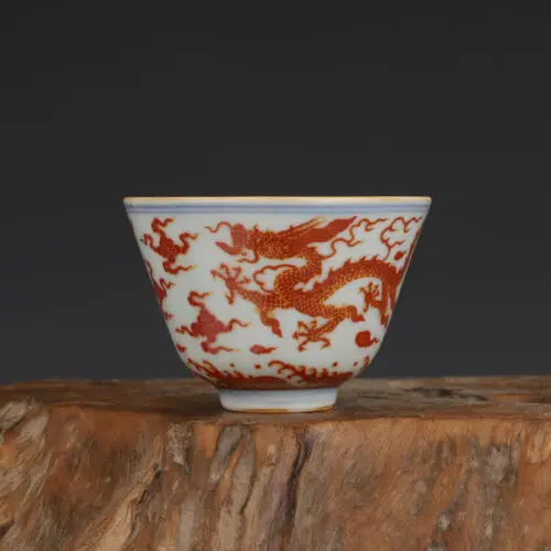 

Chinese Alum Red Porcelain Ming Chenghua Gild Dragon Design Teacup Cup 2.7 inch
