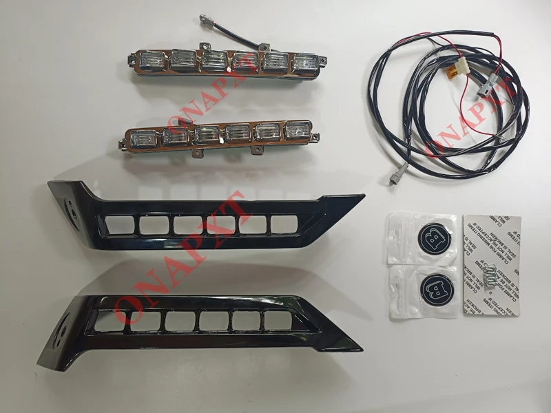 Front Bumper Corner Chin Lamp For Benz G Class W463 G500 G55 G63 Modified Gloss Black Front Lip Corner Light
Front Bumper Corner Chin Lamp For Benz G Class W463 G500 G55 G63 Modified Gloss Black Front Lip Corner Light