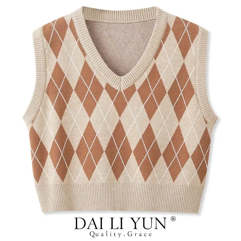 Autumn Winter New Contrast Color Sweater Vest Women High Street Casual Sleeveless Plaid Pullovers Fashion Cute Preppy Style Tops
Autumn Winter New Contrast Color Sweater Vest Women High Street Casual Sleeveless Plaid Pullovers Fashion Cute Preppy Style Tops
