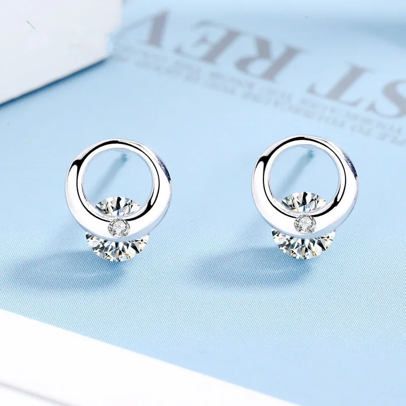 Classic 925 Sterling Silver Stud Earrings Round Inlaid Zircon Personality Fashion Jewelry Couple Holiday Love Gift
Classic 925 Sterling Silver Stud Earrings Round Inlaid Zircon Personality Fashion Jewelry Couple Holiday Love Gift
