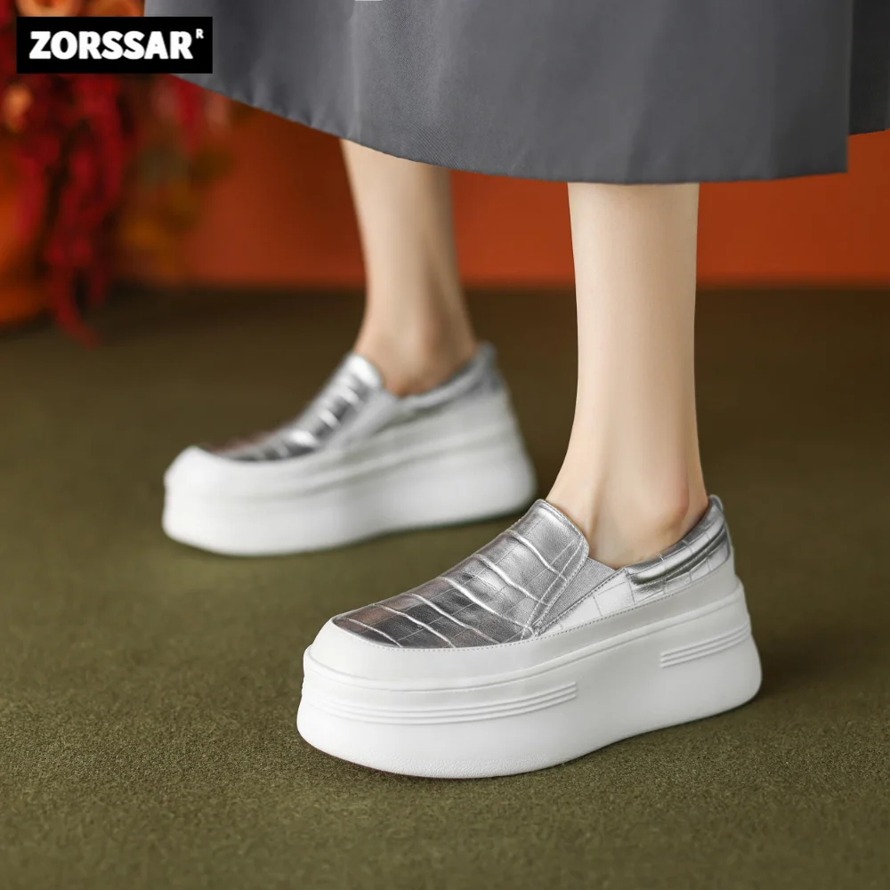 2023 New Cow Split Leather Round Toe High Heels Thick Bottom Crocodile Pattern Design Western Slip on Vulcanized Shoes
2023 New Cow Split Leather Round Toe High Heels Thick Bottom Crocodile Pattern Design Western Slip on Vulcanized Shoes