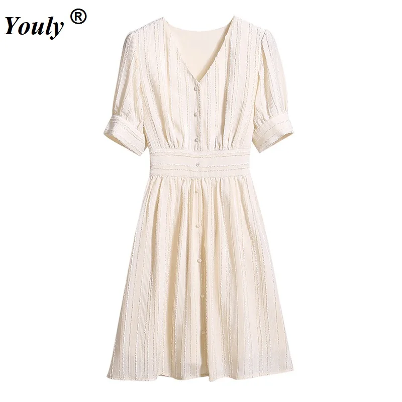 2021 New Sexy Elegant Club Party Dress Woman Lace Short Mini A-Line Dress Button V-neck Summer Casual Dress Vestidos
2021 New Sexy Elegant Club Party Dress Woman Lace Short Mini A-Line Dress Button V-neck Summer Casual Dress Vestidos
