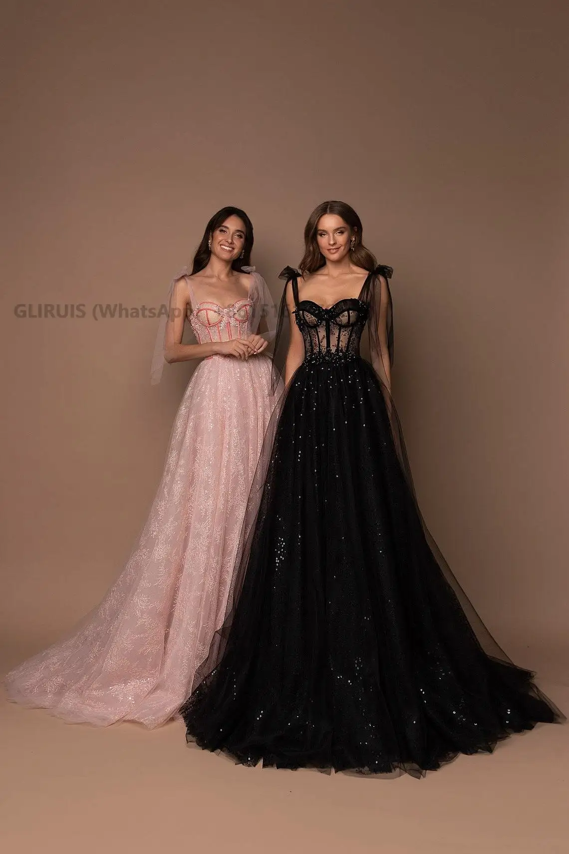 A-Line Fashion Tulle Evening Dress with Cups Black Pink Red See Through Sequined Prom Dress Strappy Shoulder Formal Party Dress
A-Line Fashion Tulle Evening Dress with Cups Black Pink Red See Through Sequined Prom Dress Strappy Shoulder Formal Party Dress