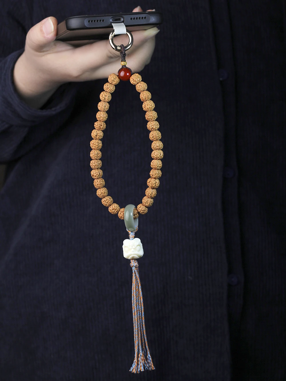mobile phone chain made of Vajra Bodhi,phone chain with wrist,Bracelet Vajra Bodhi for Men and Women
mobile phone chain made of Vajra Bodhi,phone chain with wrist,Bracelet Vajra Bodhi for Men and Women
