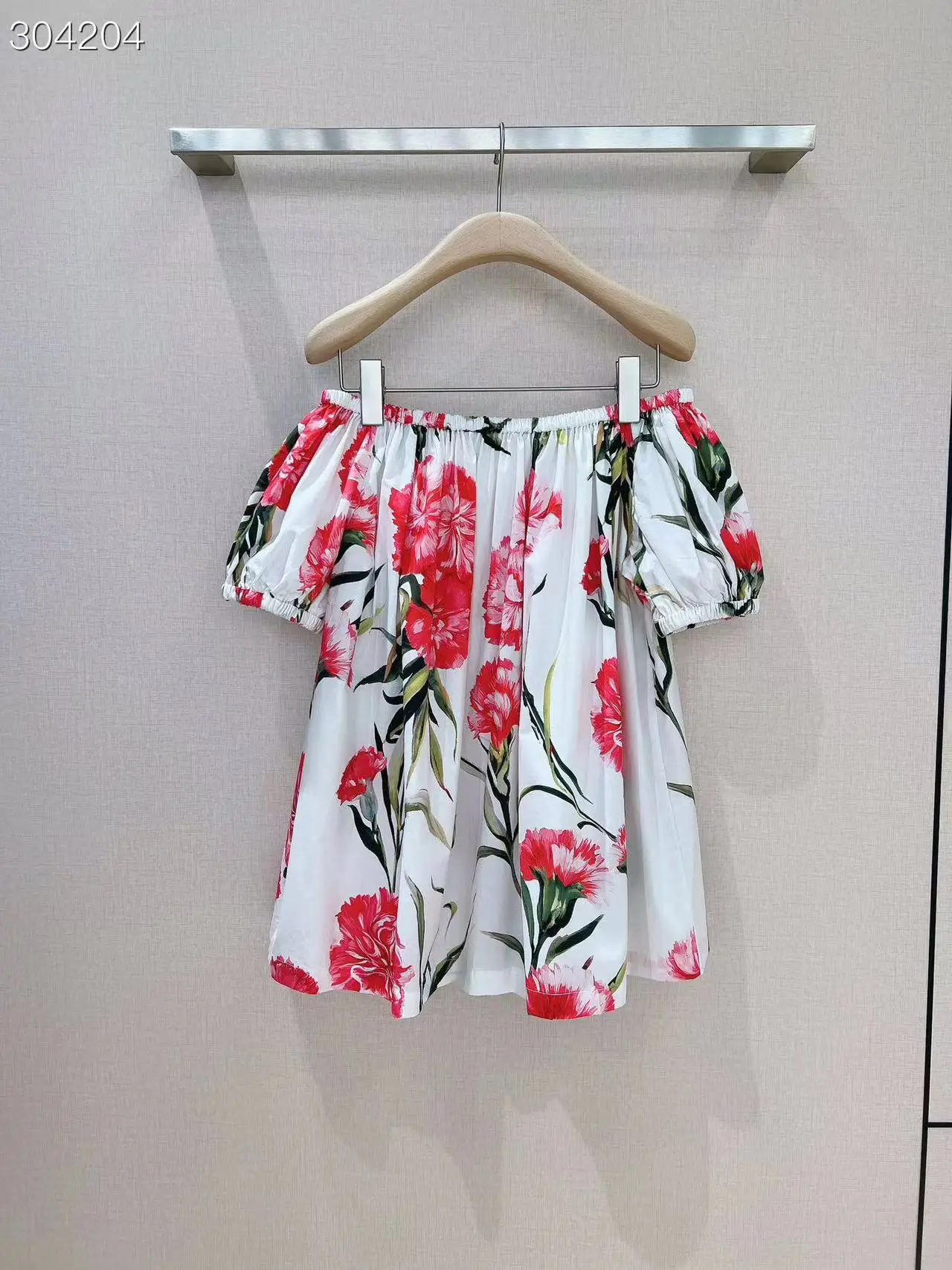Fashion Luxury Blouse 2023 Summer Spring New Design Women Runway Flowers Print High Quality Short Sleeves Blouse
Fashion Luxury Blouse 2023 Summer Spring New Design Women Runway Flowers Print High Quality Short Sleeves Blouse