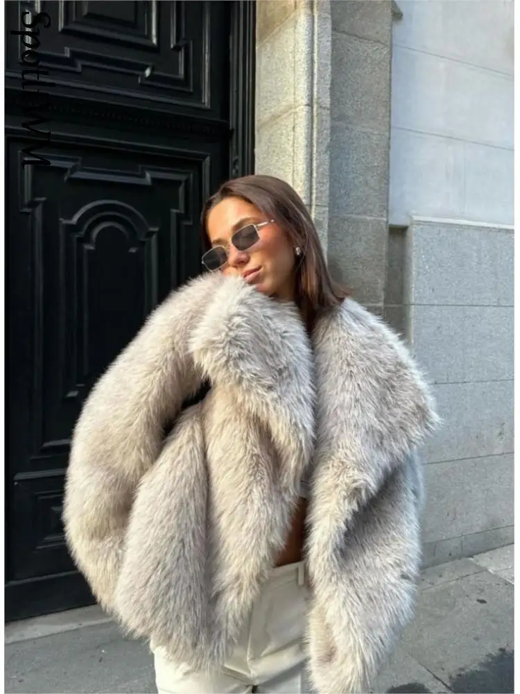 

Luxury Fluffy Faux Fur Jacket Women Fashion Long Sleeve Shaggy Overcoats Thick Warm Fox Fur Coat Winter Female Street Outerwear