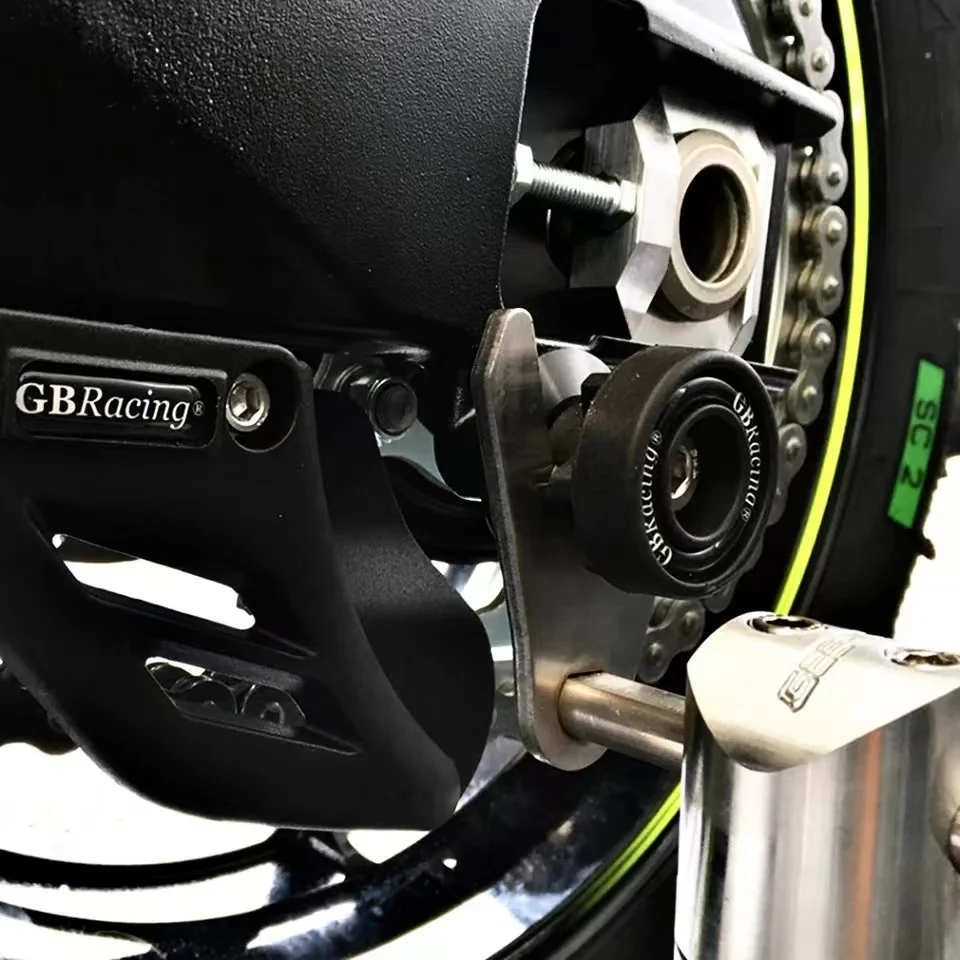 

MM For Honda X-ADV 750 XADV 750 XADV750 X-ADV750 2017 2018 2019 2023 Motorcycle Accessories Swingarm Spools Slider Stand Screws