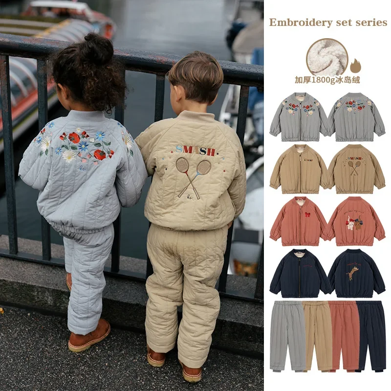 Children's coat in AW 2023 ks new boys Iceland velvet windproof jacket girls warm cotton-padded trousers suit.konges slojd
Children's coat in AW 2023 ks new boys Iceland velvet windproof jacket girls warm cotton-padded trousers suit.konges slojd