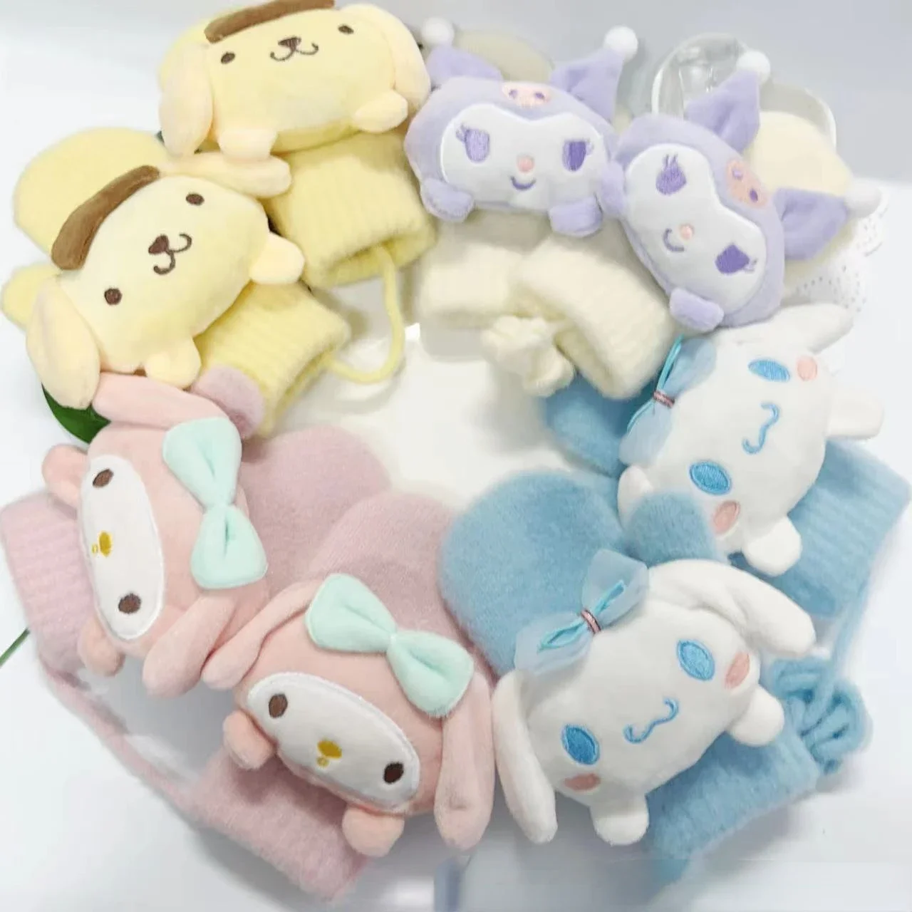 Anime Sanrio My Melody Kuromi Kawaii Kids Gloves Knitted Winter Girls Boy Pochacco Stuffed Five Finger Adult Student Christmas
Anime Sanrio My Melody Kuromi Kawaii Kids Gloves Knitted Winter Girls Boy Pochacco Stuffed Five Finger Adult Student Christmas