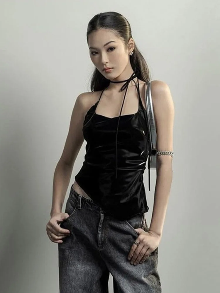 Черный матовый модный персонализированный сексуальный крутой женский жилет для молодых девушек 
Черный матовый модный персонализированный сексуальный крутой женский жилет для молодых девушек