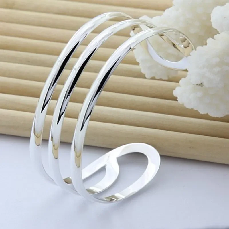 CHUANGCHEBG Fashion Jewelry Adjustable Three Line Cuff Bracelet for Women Wedding Engagement Gift 925 Sterling Silver Bangles
CHUANGCHEBG Fashion Jewelry Adjustable Three Line Cuff Bracelet for Women Wedding Engagement Gift 925 Sterling Silver Bangles