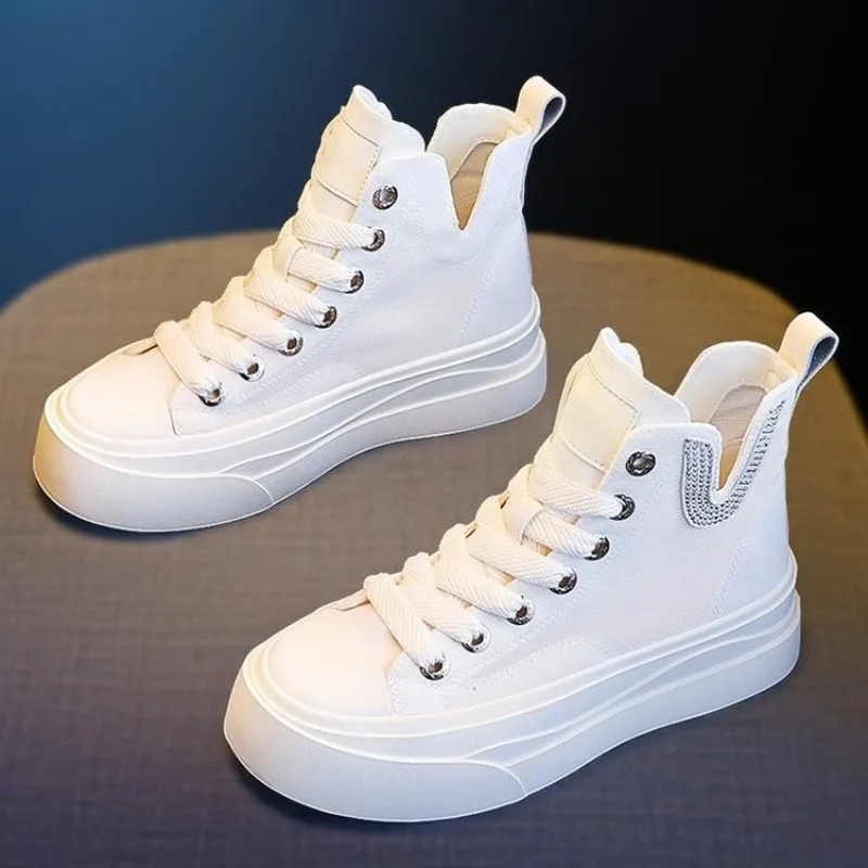 Женские кроссовки на платформе, спортивная обувь со стразами, повседневные кроссовки на плоской подошве, Новинка лета 2023, дизайнерская прогулочная обувь для бега, Вулканизированная обувь 
Женские кроссовки на платформе, спортивная обувь со стразами, повседневные кроссовки на плоской подошве, Новинка лета 2023, дизайнерская прогулочная обувь для бега, Вулканизированная обувь