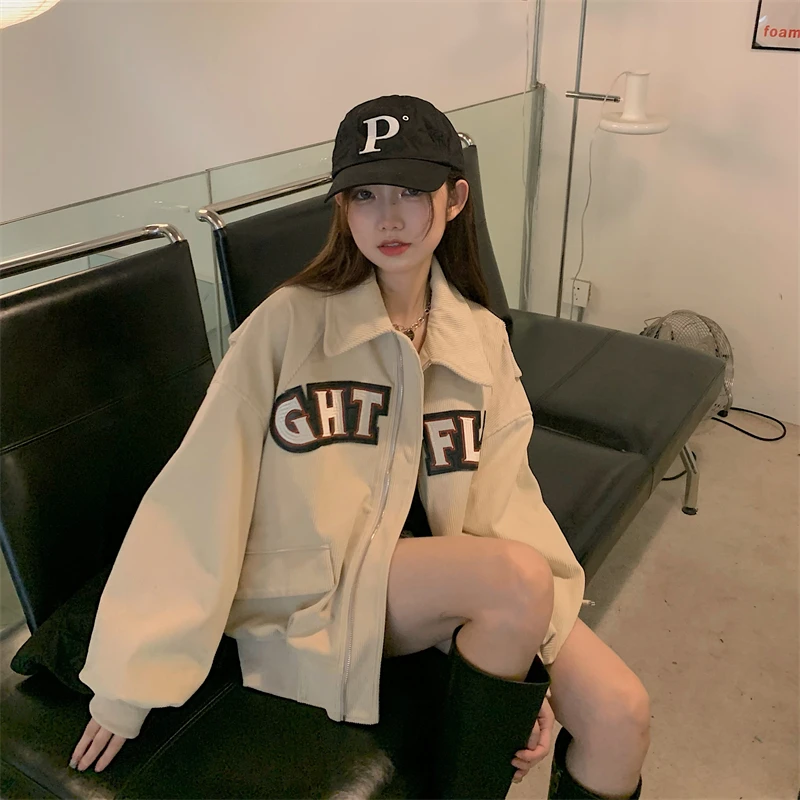 Corduroy Baseball Jacket Autumn Winter 2022 New American Retro Letters Loose Long Sleeve Blouse For Women
Corduroy Baseball Jacket Autumn Winter 2022 New American Retro Letters Loose Long Sleeve Blouse For Women