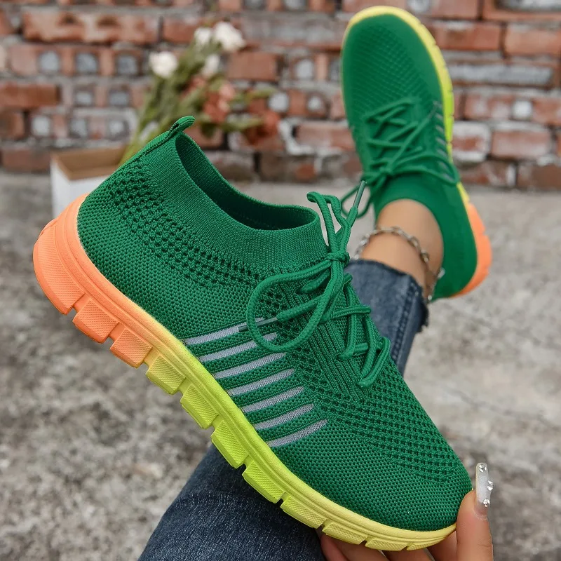 Женские легкие дышащие кроссовки для бега, Нескользящие вязаные кроссовки, новинка 2023, женская повседневная обувь на плоской подошве без шнуровки
Женские легкие дышащие кроссовки для бега, Нескользящие вязаные кроссовки, новинка 2023, женская повседневная обувь на плоской подошве без шнуровки