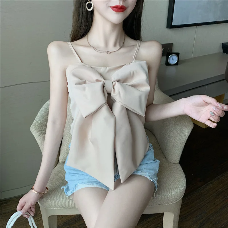 Female Japanese New Solid Sleevess Camisole Tshirt 2023 Women Summer New Sweet Bow Sexy Strapless Pink Vest Short Camisole Tops
Female Japanese New Solid Sleevess Camisole Tshirt 2023 Women Summer New Sweet Bow Sexy Strapless Pink Vest Short Camisole Tops