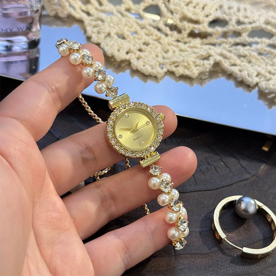 Double-Row Pearl Diamond-Encrusted Pull Rope Bracelet Women's Quartz Watch Romantic SweetStyle Fashion Luxury Niche Wristwatch Double-Row Pearl Diamond-Encrusted Pull Rope Bracelet Women's Quartz Watch Romantic SweetStyle Fashion Luxury Niche Wristwatch