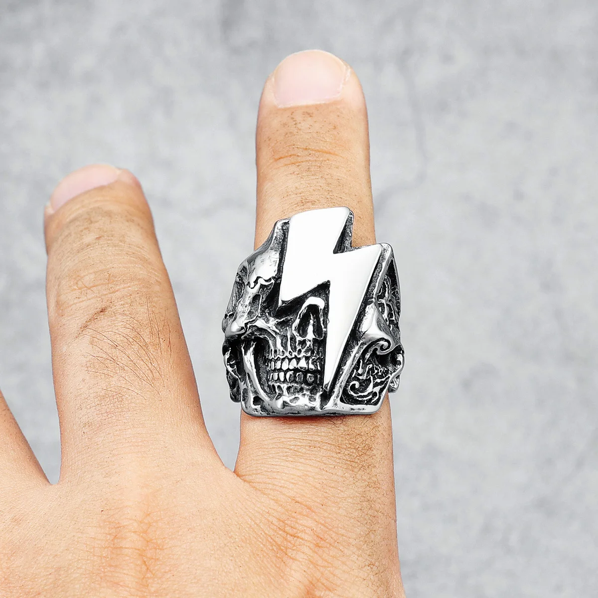 Rock Sull Rings Lightning Punk Men 316L Stainless Steel Ring Rockin Star Party Rap for Friend Male Biker Rider Jewelry Best Gift Rock Sull Rings Lightning Punk Men 316L Stainless Steel Ring Rockin Star Party Rap for Friend Male Biker Rider Jewelry Best Gift