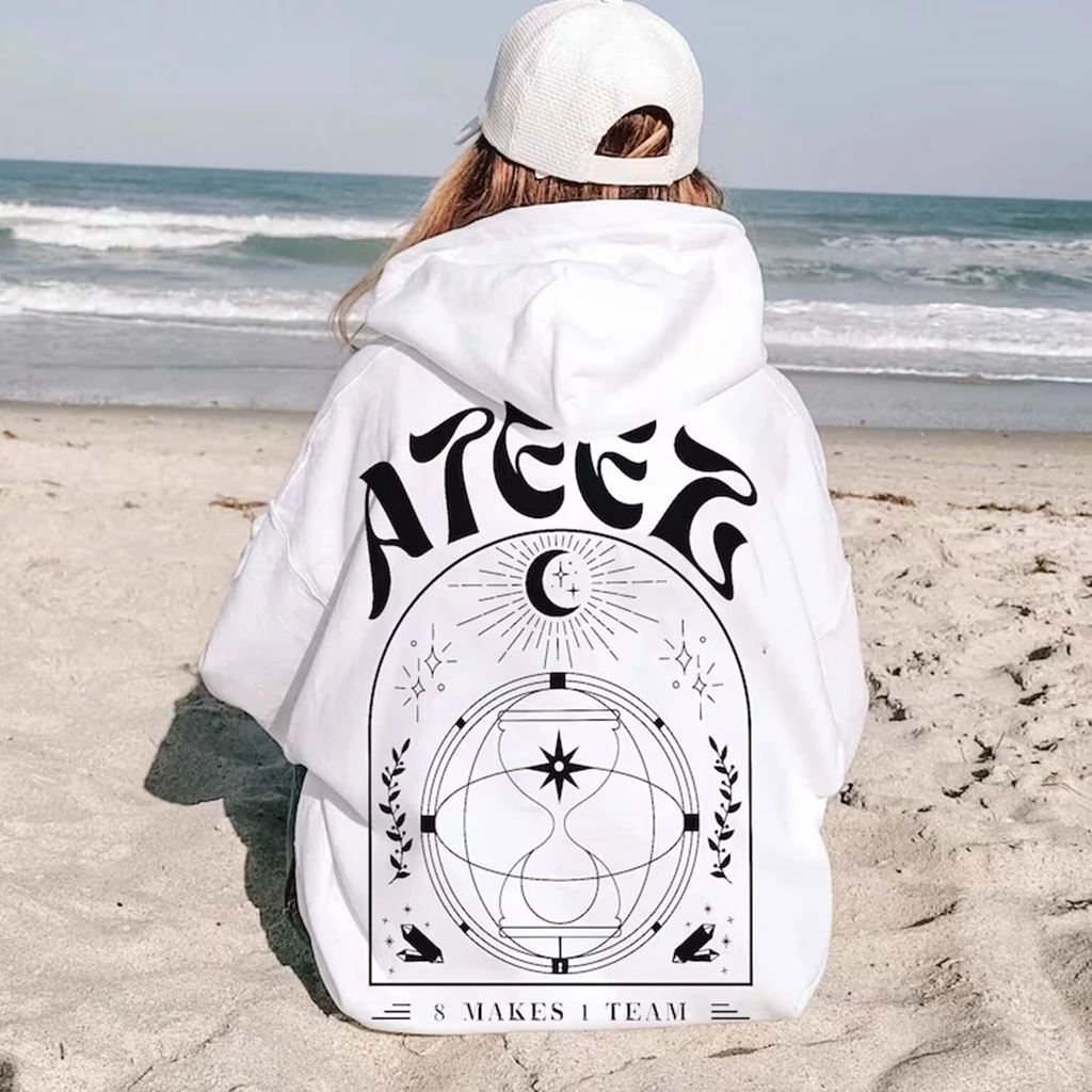 Autumn Women's Hoodie Kpop ATEEZ Letter Print Men's/Women's Fleece Long Sleeve Top Fashion Harajuku Oversized Hoodie
Autumn Women's Hoodie Kpop ATEEZ Letter Print Men's/Women's Fleece Long Sleeve Top Fashion Harajuku Oversized Hoodie