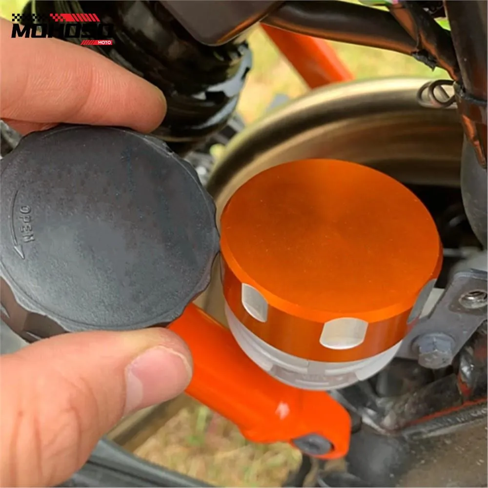 For Duke RC 125 200 390 Duke RC125 RC200 RC250 RC390 2023 2022 Motorcycle Engine Oil Filter Cover Cap Engine Tank Covers Oil Cap
For Duke RC 125 200 390 Duke RC125 RC200 RC250 RC390 2023 2022 Motorcycle Engine Oil Filter Cover Cap Engine Tank Covers Oil Cap