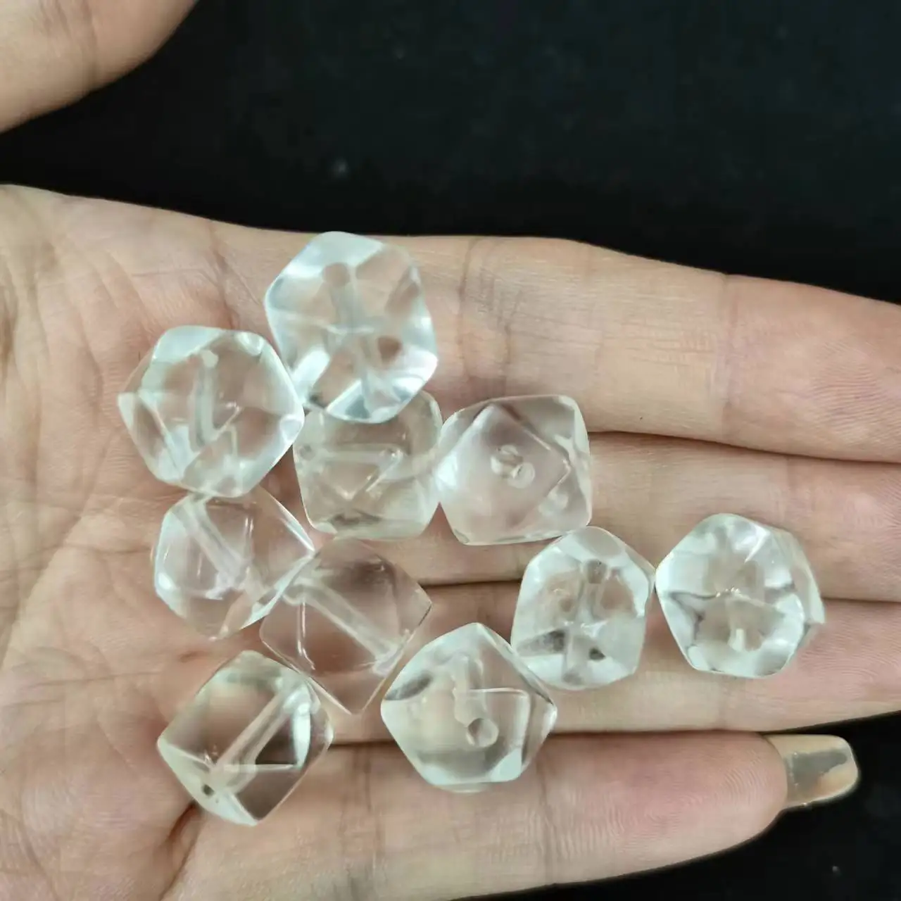 1pcs/lot Natural White Crystal Square Beads Loose Beads Millennium Old Crystal Transparent flawless precious accessories gem diy
1pcs/lot Natural White Crystal Square Beads Loose Beads Millennium Old Crystal Transparent flawless precious accessories gem diy