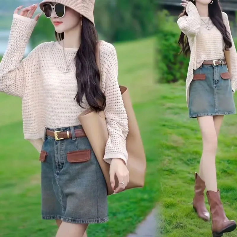 Spring Summer Fashion Suit Long Sleeved Hollow Out Leisure Forking Solid Color Tops Korean Vintage A-line Skirt Two Piece Set
Spring Summer Fashion Suit Long Sleeved Hollow Out Leisure Forking Solid Color Tops Korean Vintage A-line Skirt Two Piece Set