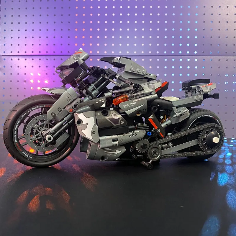 2023 Classic Motorbike Building Model Blocks Moto City Racer Bricks Toys for Kids Boys Children Adult MOC Sets High-tech 842Pcs
2023 Classic Motorbike Building Model Blocks Moto City Racer Bricks Toys for Kids Boys Children Adult MOC Sets High-tech 842Pcs