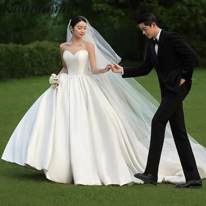 Kimutomo Simple Design Strapless Wedding Dress Satin Sleeveless High Waist Big Hem Dresses Korean Chic Design Vestidos Women
Kimutomo Simple Design Strapless Wedding Dress Satin Sleeveless High Waist Big Hem Dresses Korean Chic Design Vestidos Women