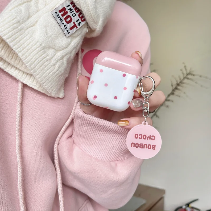 Pure color polka dot pink earphone cover suitable for aripods 1/2/3/pro generation wireless bluetooth headphone silicone cushion
Pure color polka dot pink earphone cover suitable for aripods 1/2/3/pro generation wireless bluetooth headphone silicone cushion