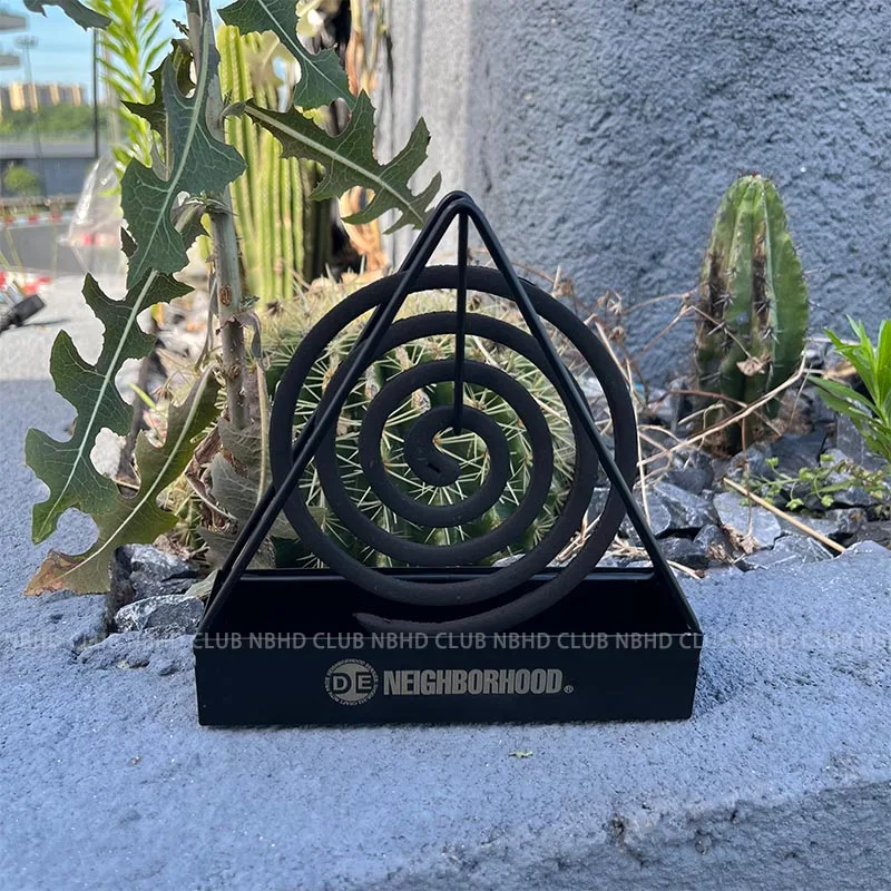 NBHD tide brand Japanese summer outdoor camping blackening tactical iron modern home mosquito coil smoke hanging bracket tray
NBHD tide brand Japanese summer outdoor camping blackening tactical iron modern home mosquito coil smoke hanging bracket tray