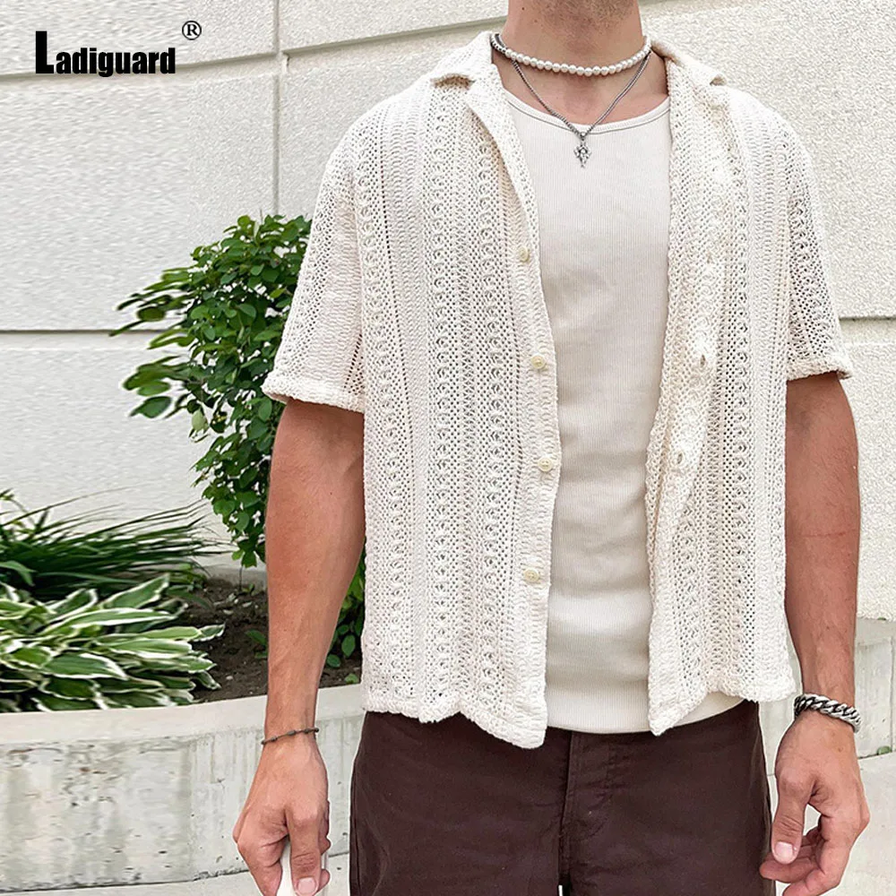 

Europe 2024 Summer New Knitting Blouse Solid White Hollow Out Shirt Camisa Mens Casual Beach Top Cardigans Lepal Collar Knitwear