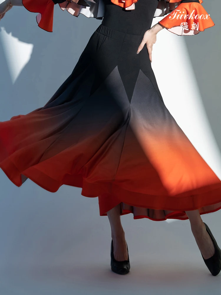 Женская юбка для современных танцев X2201, Женская юбка для бальных танцев, костюм для выступлений и общественных танцев на вальсе, латинских танцев
Женская юбка для современных танцев X2201, Женская юбка для бальных танцев, костюм для выступлений и общественных танцев на вальсе, латинских танцев