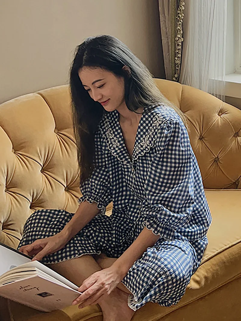 Women Blue Plaid Sweet Girls Sleepwear Fairy Cotton Vintage Spring Autumn Long Sleeve Princess Victorian Pajamas Two Piece Set
Women Blue Plaid Sweet Girls Sleepwear Fairy Cotton Vintage Spring Autumn Long Sleeve Princess Victorian Pajamas Two Piece Set