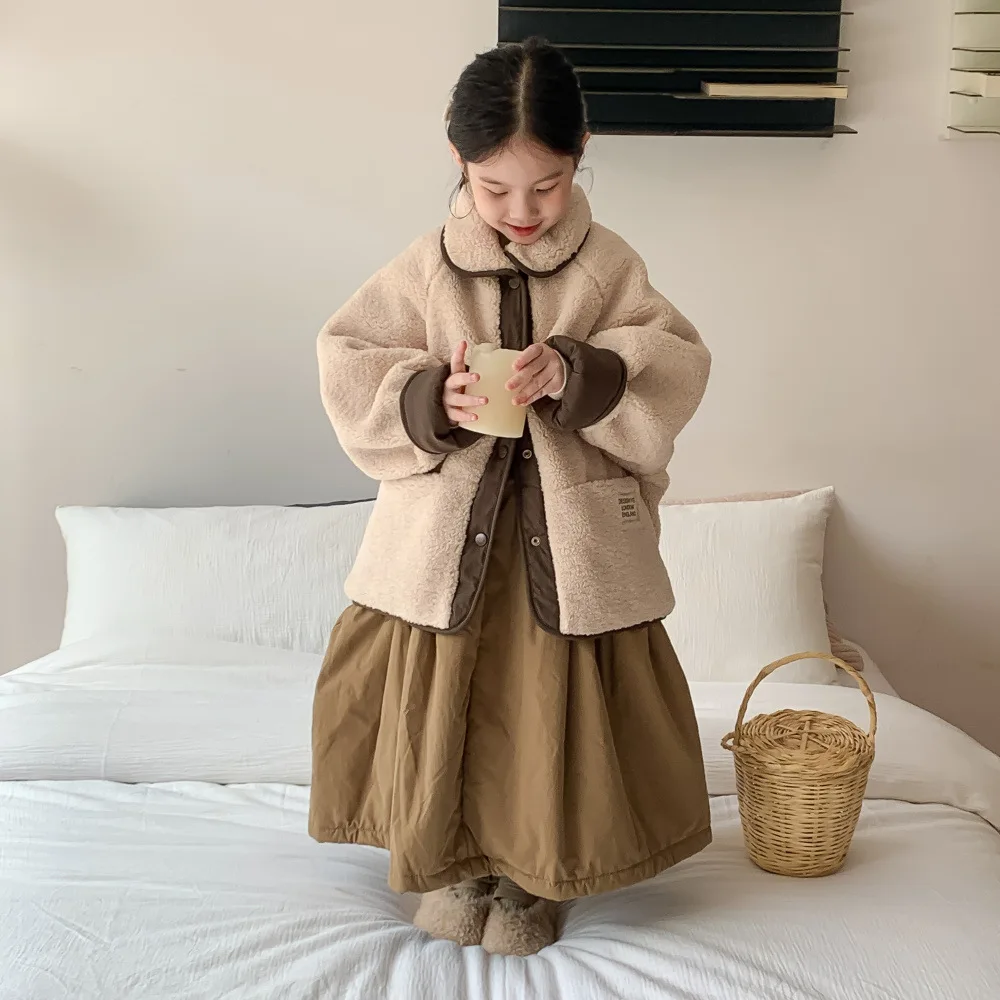 Korean Winter Children Girl Woolen Coat Cotton Thick Fleece Kid Girl Outwear Jacket Solid Turn Down Collar Toddler Girl Cardigan
Korean Winter Children Girl Woolen Coat Cotton Thick Fleece Kid Girl Outwear Jacket Solid Turn Down Collar Toddler Girl Cardigan