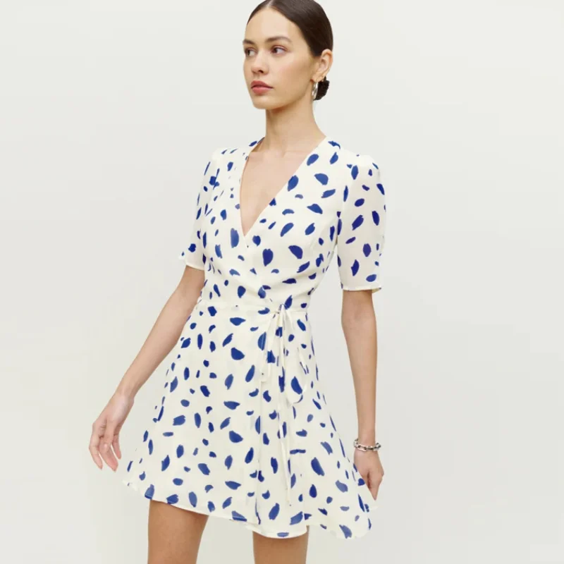 Reform@tion 2023 Summer New Printed Short Fit Dress Women's French Vintage Lace Up Slim Tea Break Dress
Reform@tion 2023 Summer New Printed Short Fit Dress Women's French Vintage Lace Up Slim Tea Break Dress
