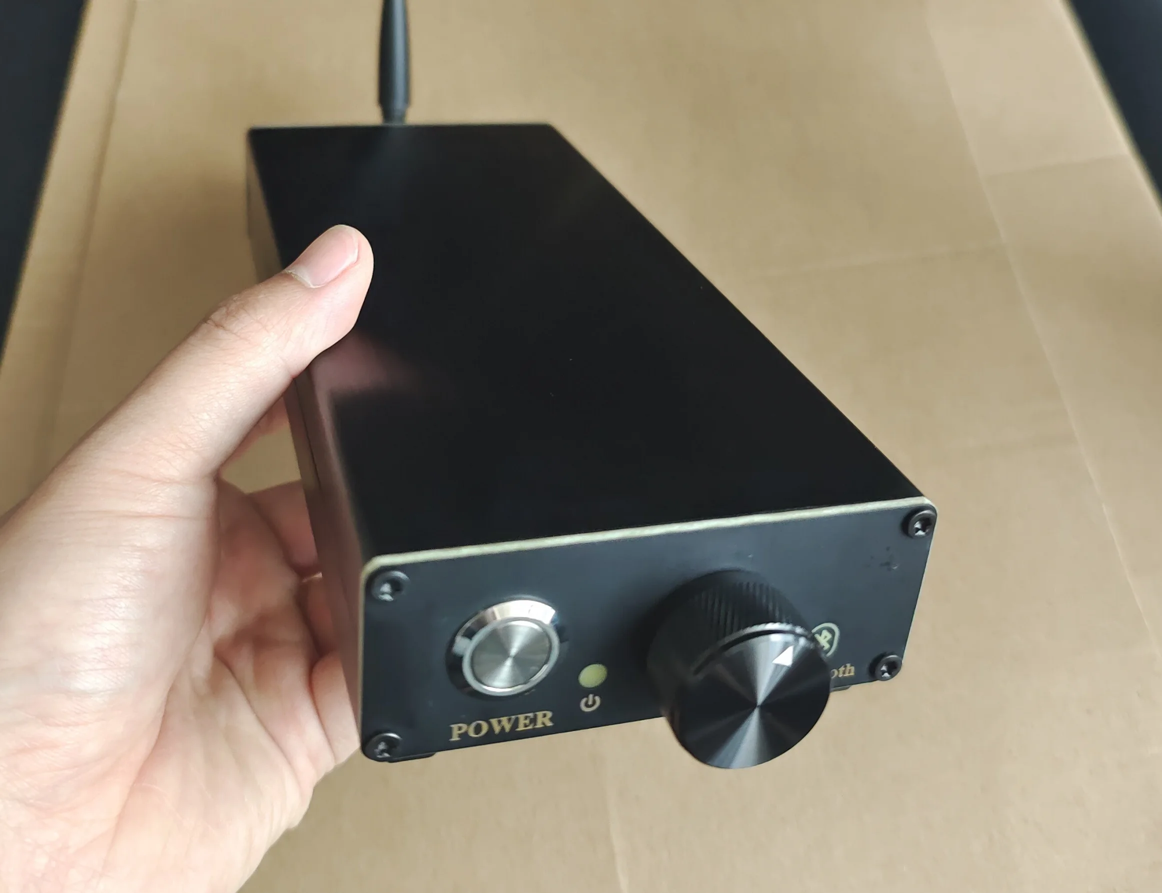 Повышенная яркость, цифровой усилитель TPA3250, усилитель HIFI, декодирование QCC5125 LDAC
Повышенная яркость, цифровой усилитель TPA3250, усилитель HIFI, декодирование QCC5125 LDAC