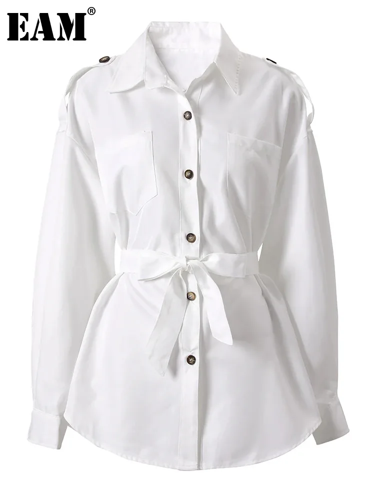 

[EAM] Women White Khaki Pocket Big Size Casual Blouse New Lapel Long Sleeve Shirt Fashion Tide Spring Autumn 2024 CPG1177