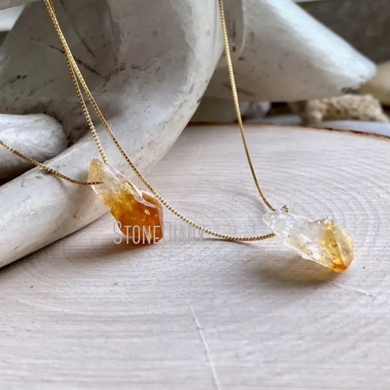 NM42106 Raw Citrine Crystals Healing Stones Free Form Point Pendant Chain Necklace Minimalist Jewelry
NM42106 Raw Citrine Crystals Healing Stones Free Form Point Pendant Chain Necklace Minimalist Jewelry