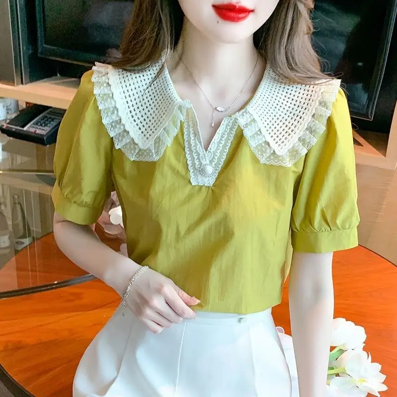 French V-neck Short Sleeve Chiffon Shirt Women Summer 2024 New Doll Collar Design Sense Patchwork Contrasting Colors T-shirt
French V-neck Short Sleeve Chiffon Shirt Women Summer 2024 New Doll Collar Design Sense Patchwork Contrasting Colors T-shirt
