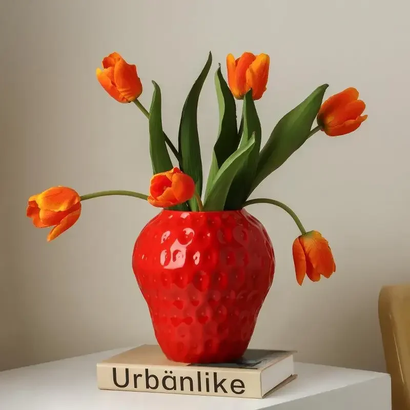 Nordic Ceramics Strawberry Vases Ornaments Homestay Decorative Desktop Flower Arrangement Container Home Decoration Accessories
Nordic Ceramics Strawberry Vases Ornaments Homestay Decorative Desktop Flower Arrangement Container Home Decoration Accessories