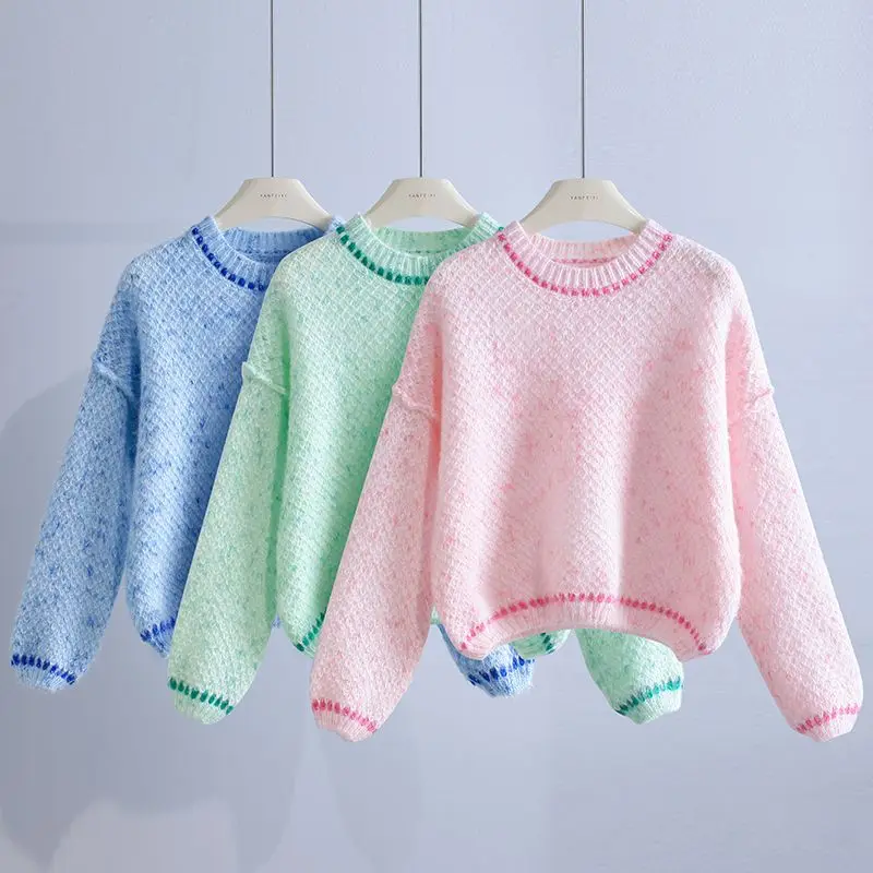 

Little Fresh Short Round Neck Pullover Sweater for Women's 2023 Autumn/Winter New Literary Sweet Loose Lazy Long Sleeve Knit